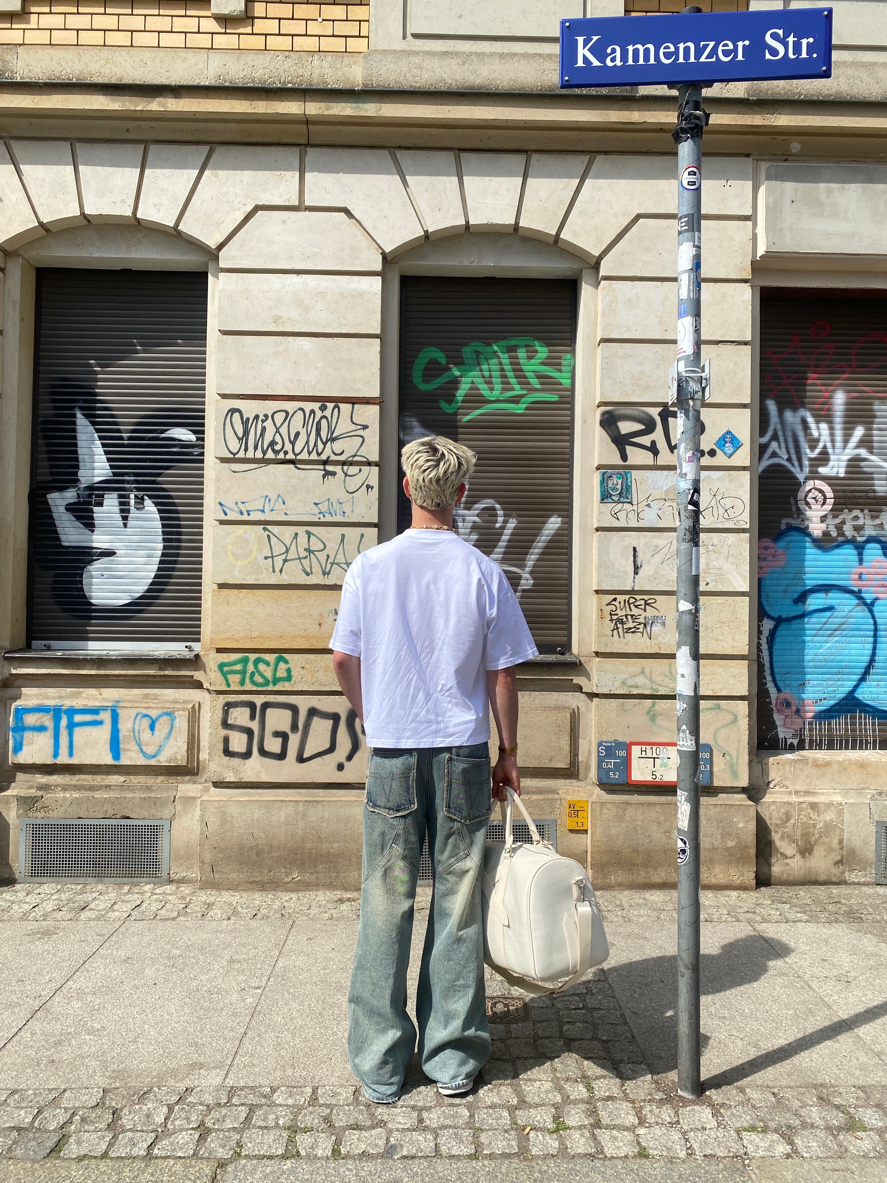 Money Talks We Translate - Tshirt