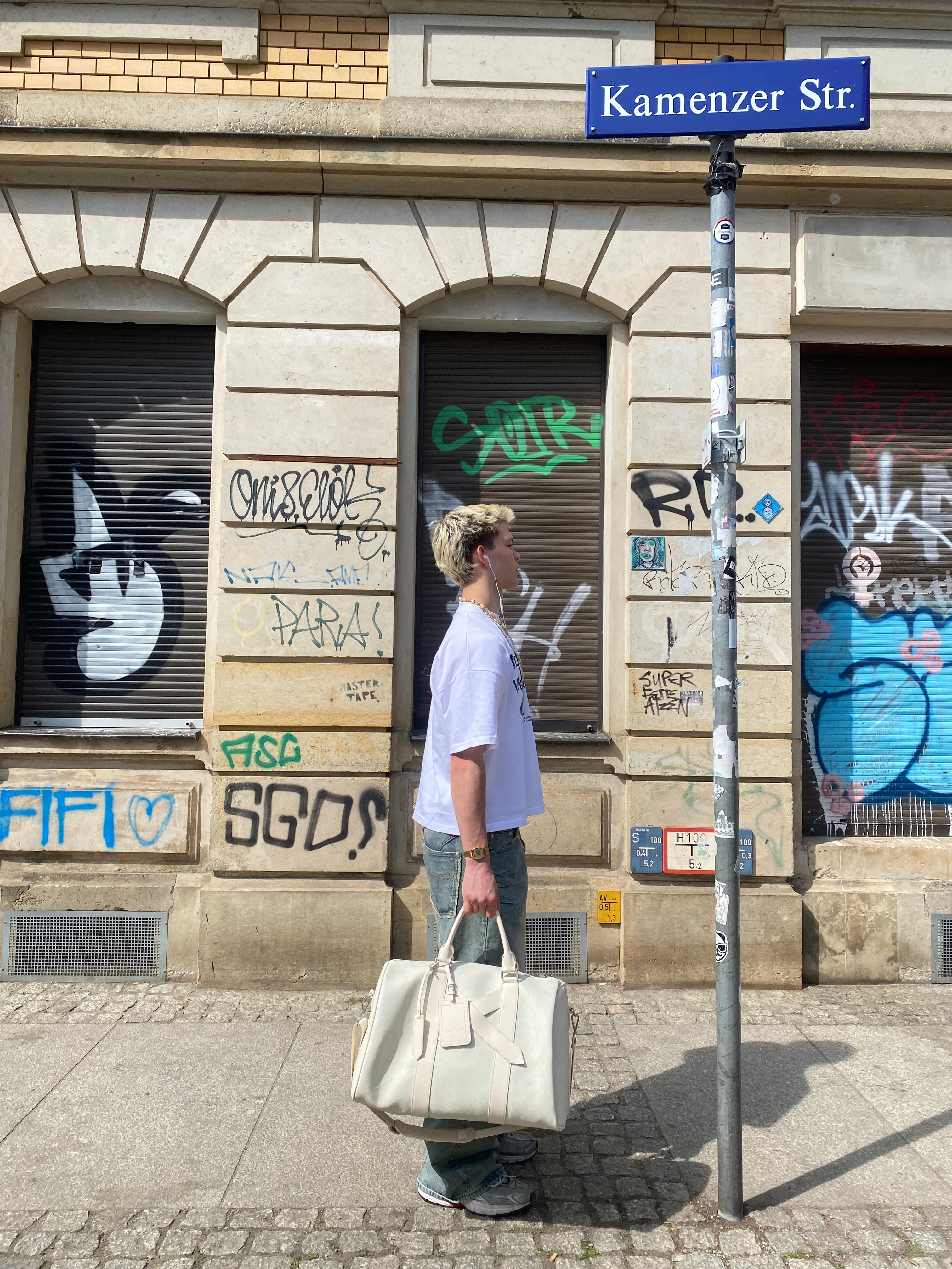 Money Talks We Translate - Tshirt